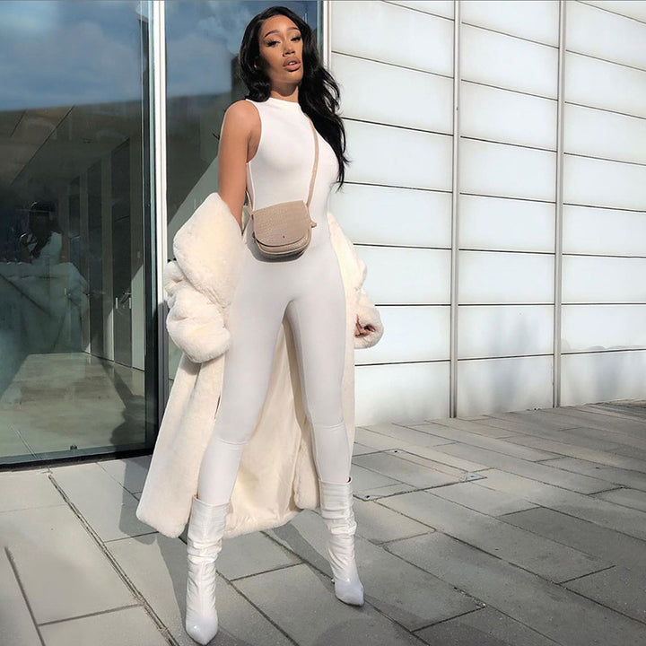 Sports long jumpsuit closed neck